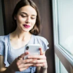 Miksi älypuhelinta ei kannata pitää ikkunalaudalla Suomen ilmastossa