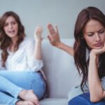 7 lausetta, joita epäkohteliaat ihmiset käyttävät psykologian mukaan