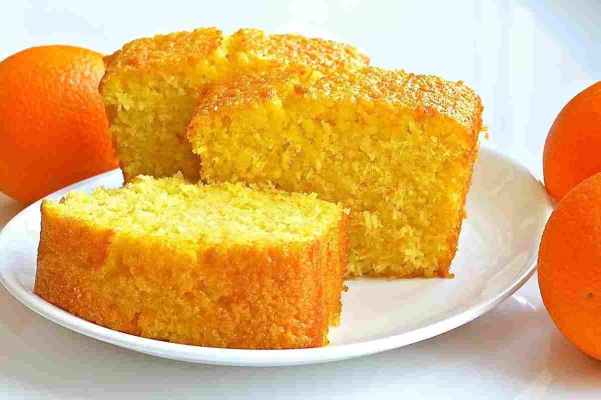 Jauhoton porkkanakakku: Herkullinen ja terveellinen resepti viidellä ainesosalla