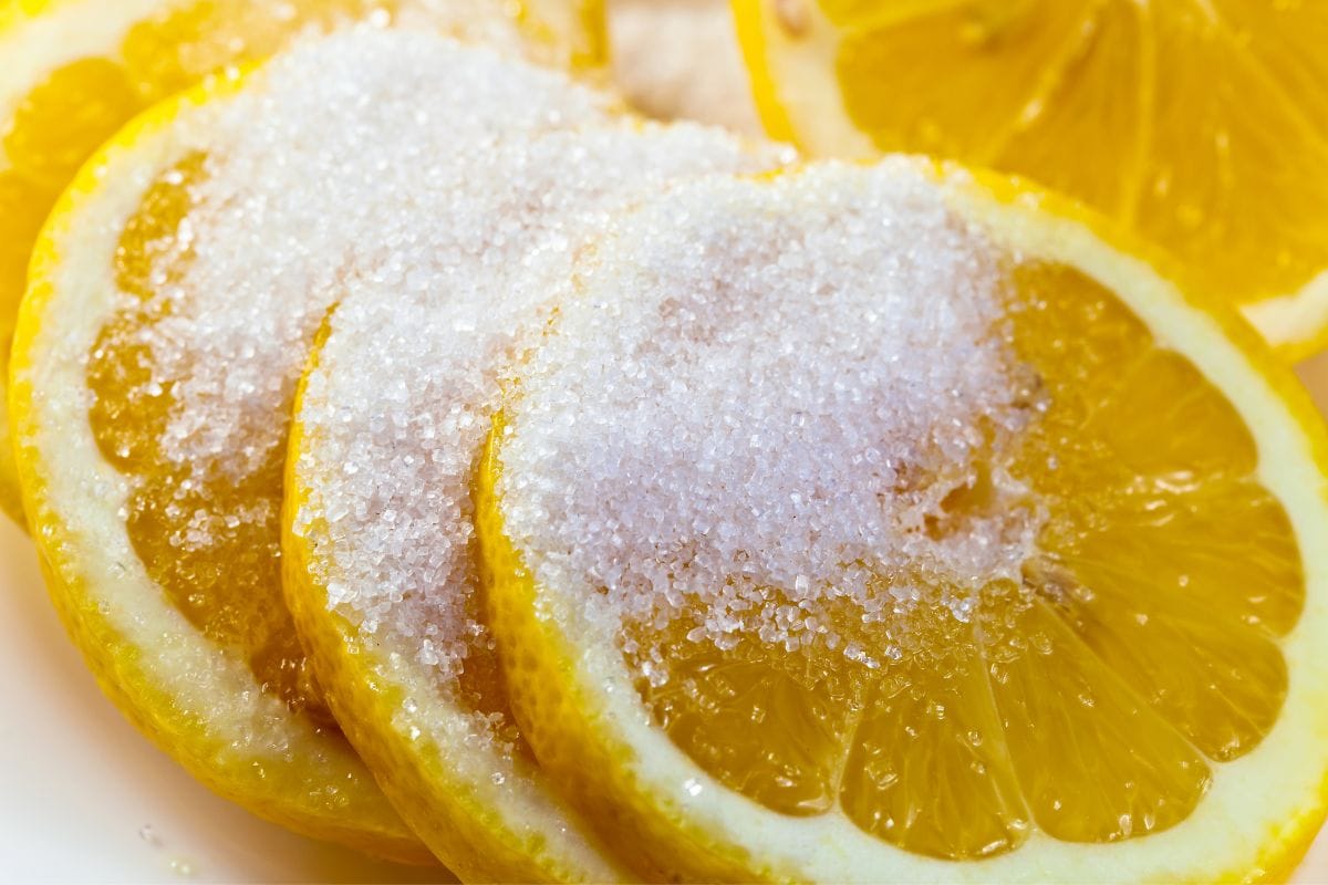 Kuinka poistaa torakat kotoasi kolmella keittiöstä löytyvällä ainesosalla