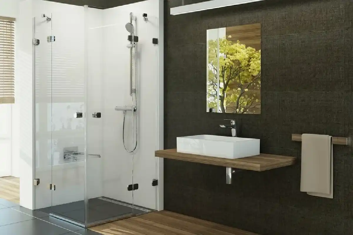 Korvaa kylpyamme modernilla suihkulla – asiantuntijoiden vinkit helppoon remonttiin