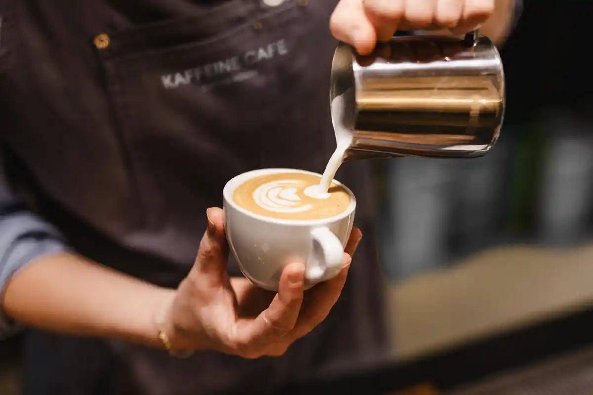 Älykäs kahvitriikki parempaan keskittymiseen ja energiaan