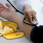 Valmista banaaninkuoritee sydänterveyden tueksi ja verenpaineen säätelyyn