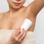 Milloin Deodoranttia Kannattaa Käyttää: Suihkun Jälkeen, Vaatteiden Vaihdon Yhteydessä vai Ennen Nukkumaanmenoa?