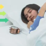 Kolmen askeleen iltarituaali: Herää sileään hiukseen ilman pörröisyyttä 24 tunniksi