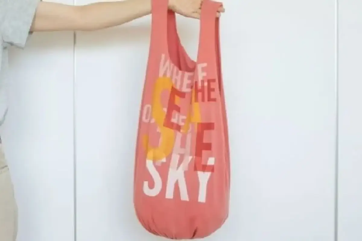 Kierrätä vanhat t-paidat ja luo aarre kotiisi