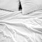 Ei kahden viikon välein eikä kerran kuussa: Asiantuntija paljastaa, milloin lakanat tulee vaihtaa