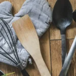 Miksi mustat muovivälineet ovat riski keittiössäsi?