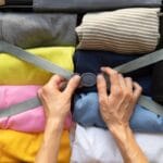 Pakkaa matkalaukku rypistymättä – näin saat kaiken mahtumaan kesälomalle!