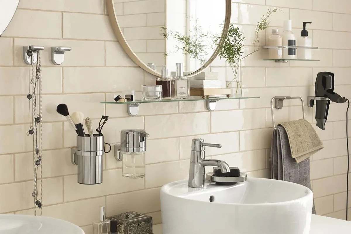 Feng Shui: Mitä tarkoittaa peilin pitäminen wc-istuimen edessä kylpyhuoneessa?