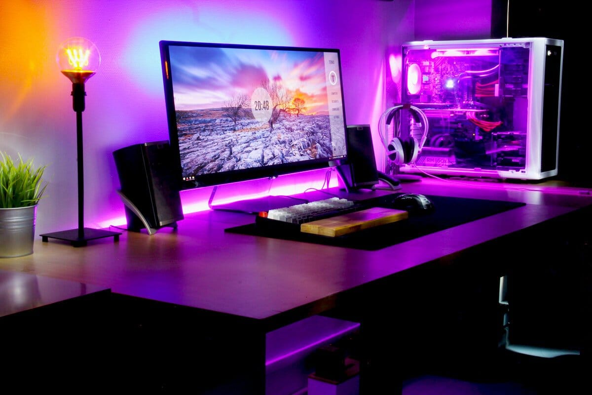 Pelaaminen pilvipalveluissa kesällä – viileä ratkaisu kuumiin pelihetkiin