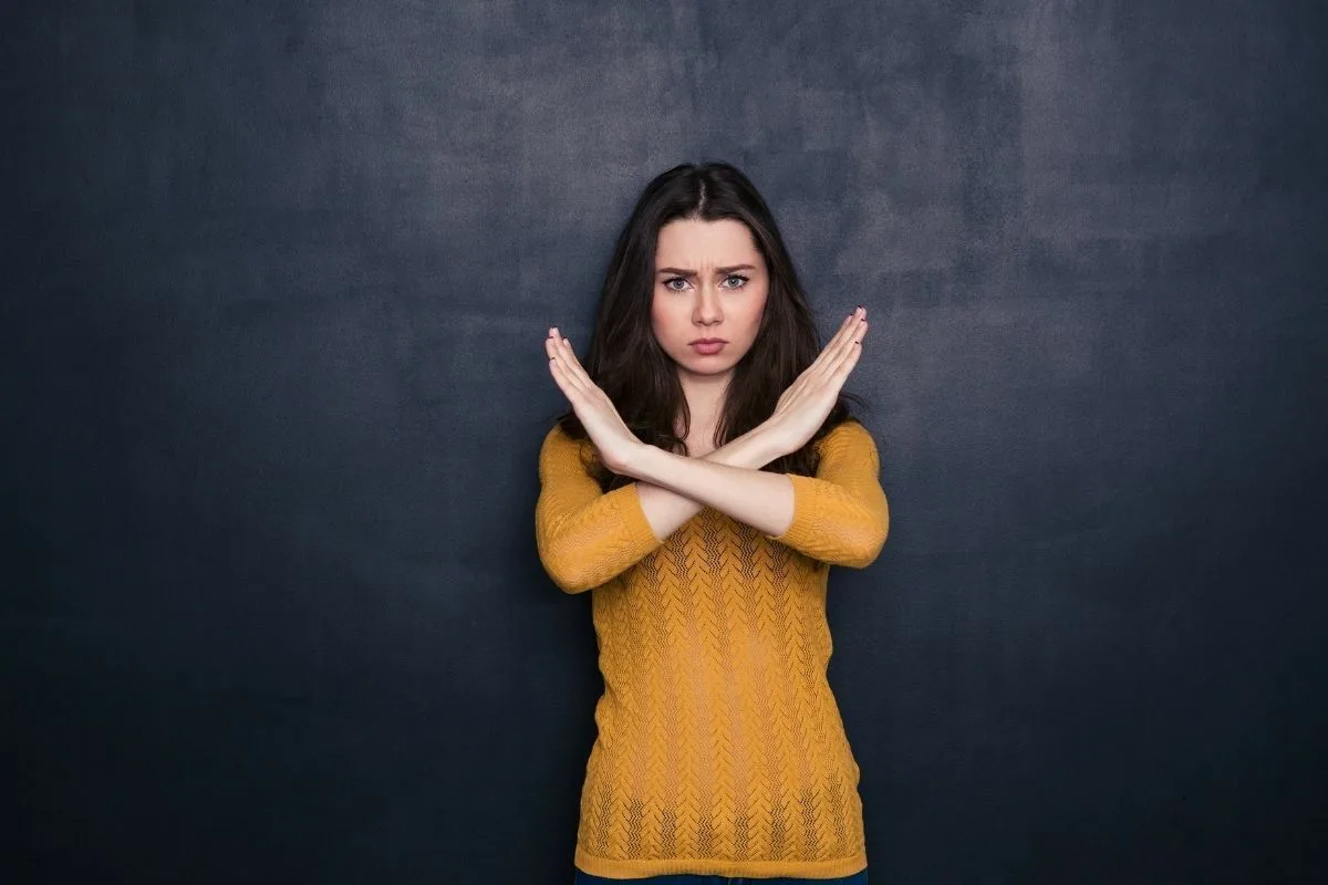 Paras tapa sanoa "ei" loukkaamatta ketään psykologian mukaan