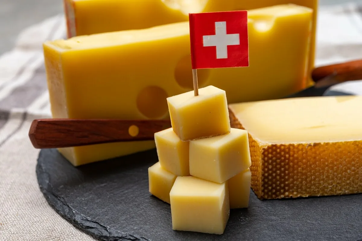 Sveitsiläinen juusto: Paras juusto verenpaineen alentamiseen
