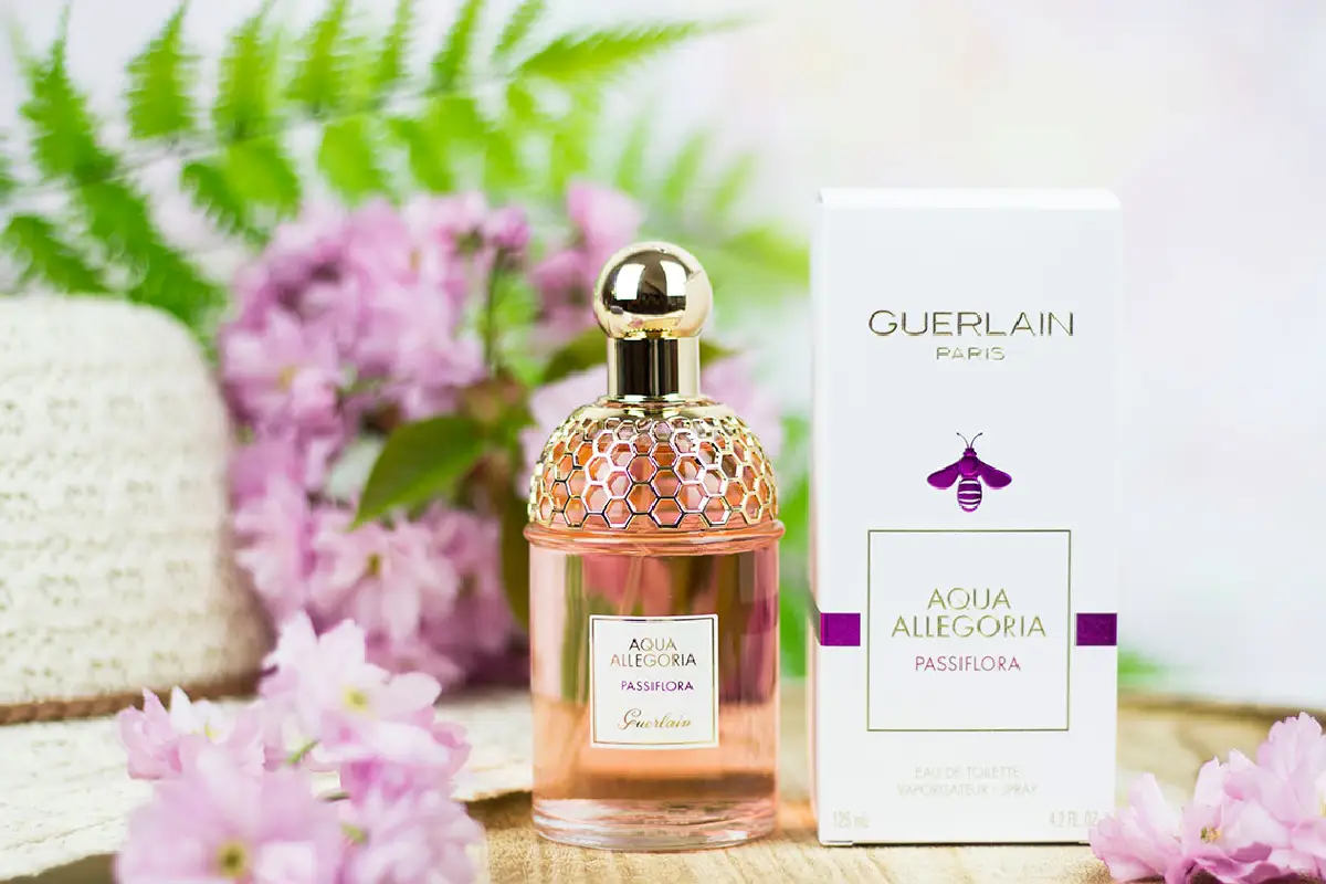 Neljä täydellistä tuoksua häihin: Loista juhlassa eleganssilla