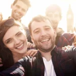 Vähän ystäviä? Mitä psykologia sanoo tästä ilmiöstä