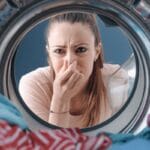 Kuinka poistaa haju pesukoneesta: Yksinkertainen keittiöstä löytyvä ratkaisu