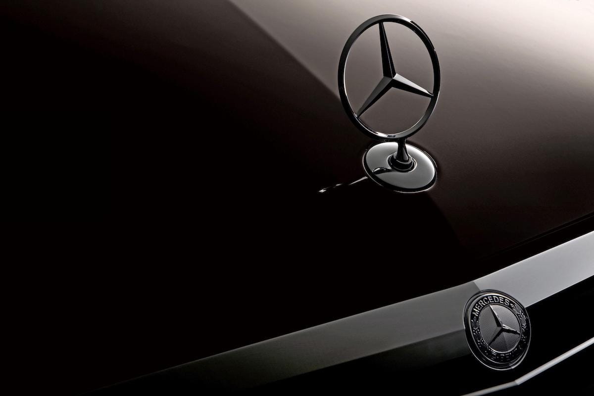 Kiinan automarkkinoilla myrskyää: Mercedes-Benzin johtaja varoittaa kovasta kilpailusta