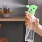 Kuinka tehdä karamelli-, kookos- ja vanilja-aromisuihke kotiin: vieraasi ihastuvat