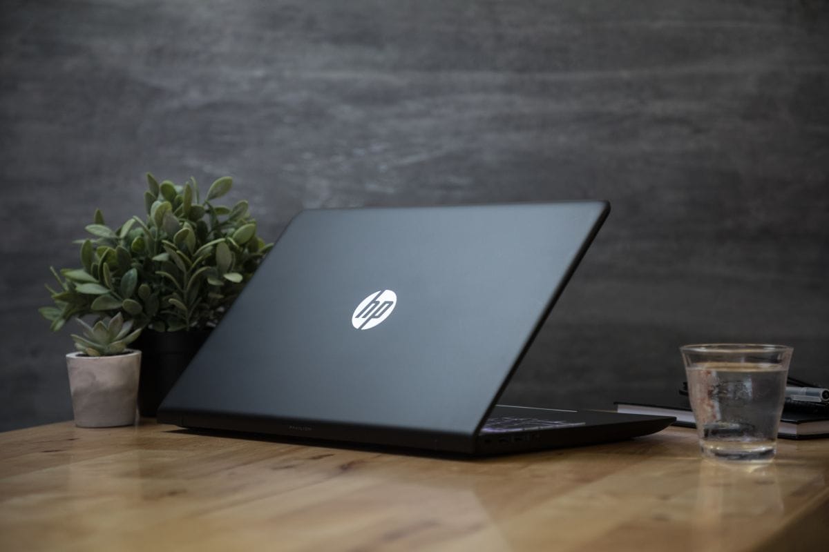 Kuinka tarkistaa kannettavan akun kuluminen Windowsissa – onko aika vaihtaa akku?