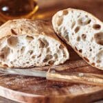 Kotitekoiset ciabattat: yhtä herkullisia kuin leipomossa ja ihanan rapeita