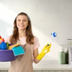 Laattojen puhdistus: Nopea kikka kiiltäviin laattoihin ilman etikkaa tai valkaisuainetta