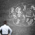 Näin lapsuus ja vanhemmat muovaavat suhdettamme rahaan