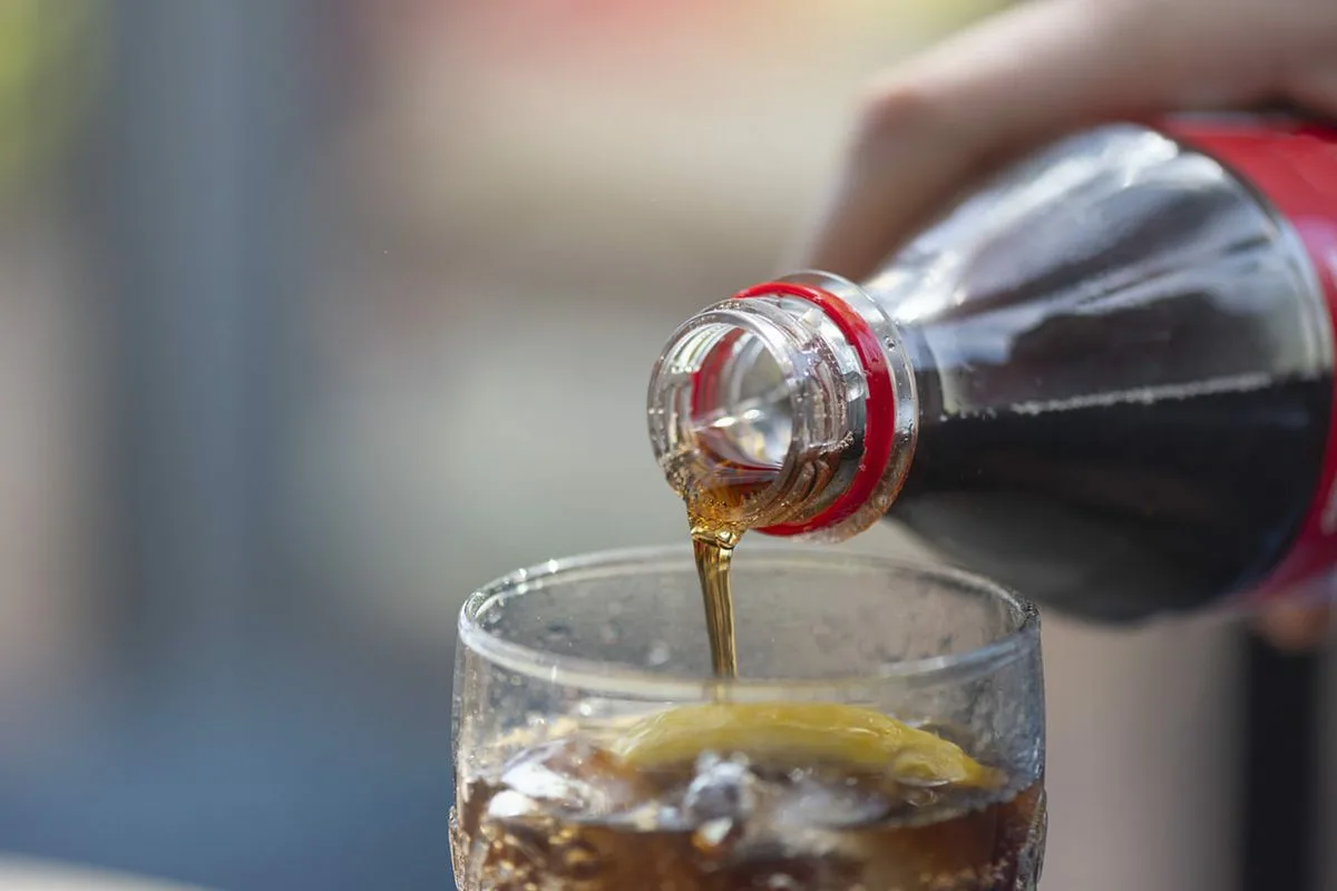 Onko limsasta finnejä? Ihotautilääkärin näkemykset