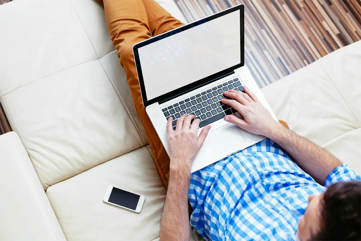 Kuinka poistaa ohjelma kokonaan Windows- ja macOS-tietokoneelta