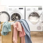 Pesetkö pyykkiä joka päivä? Tässä syyt, miksi se voi olla haitallista