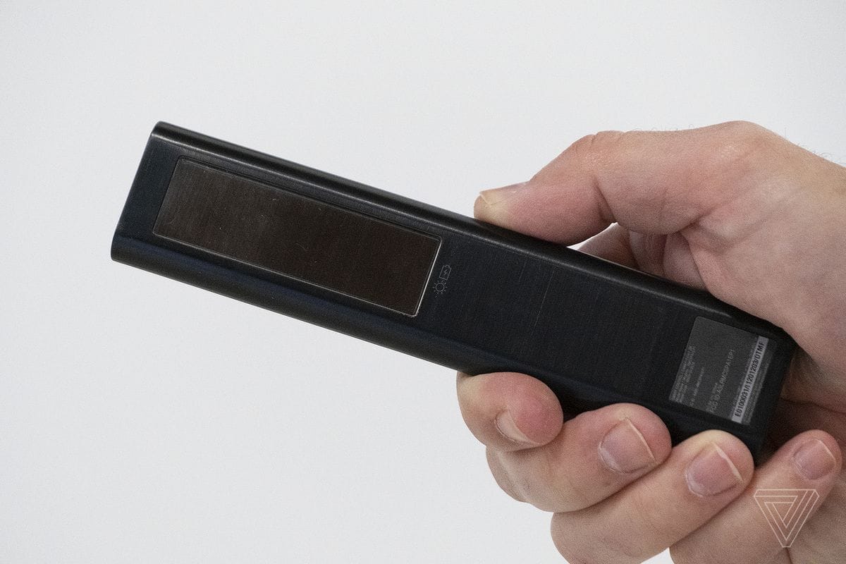 Miksi palovaroittimen kaukosäätimen paristot on vaihdettava ajoissa – Pieni teko voi pelastaa hengen!