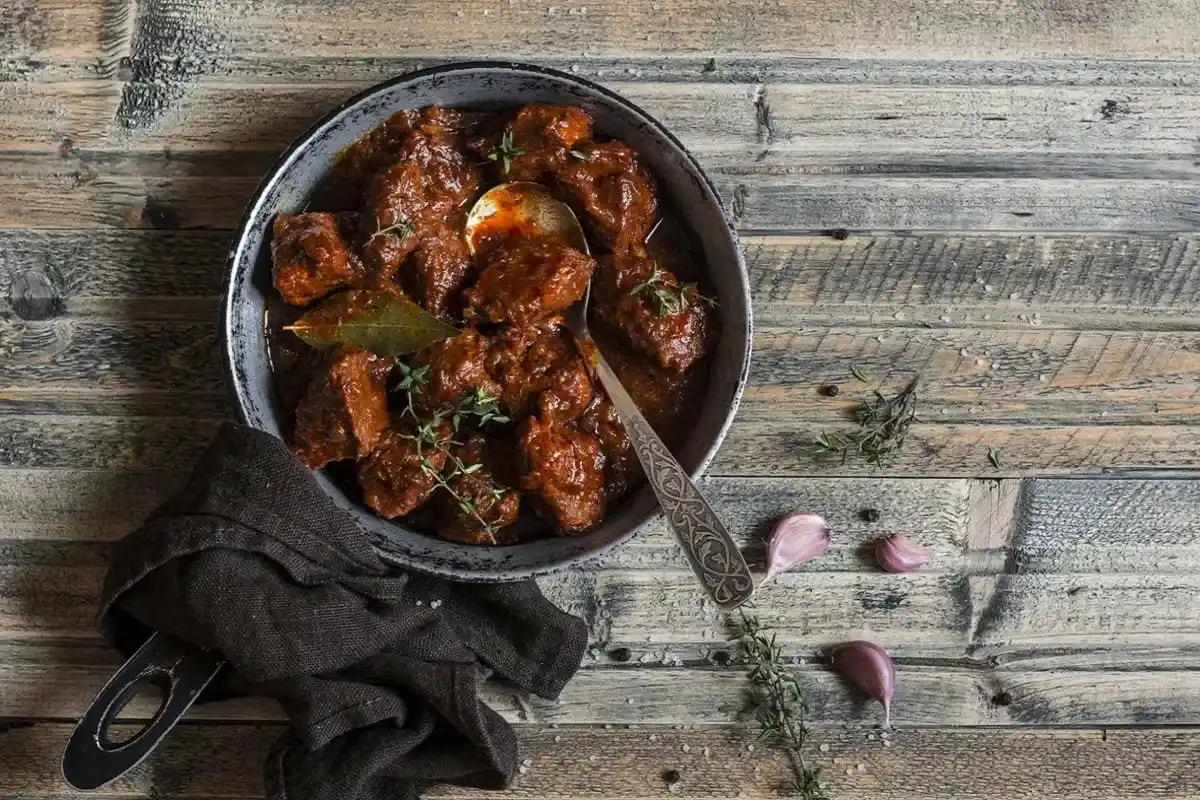 Pehmeä liha: Aasialainen salaisuus mehukkaan ja murean lihan valmistukseen