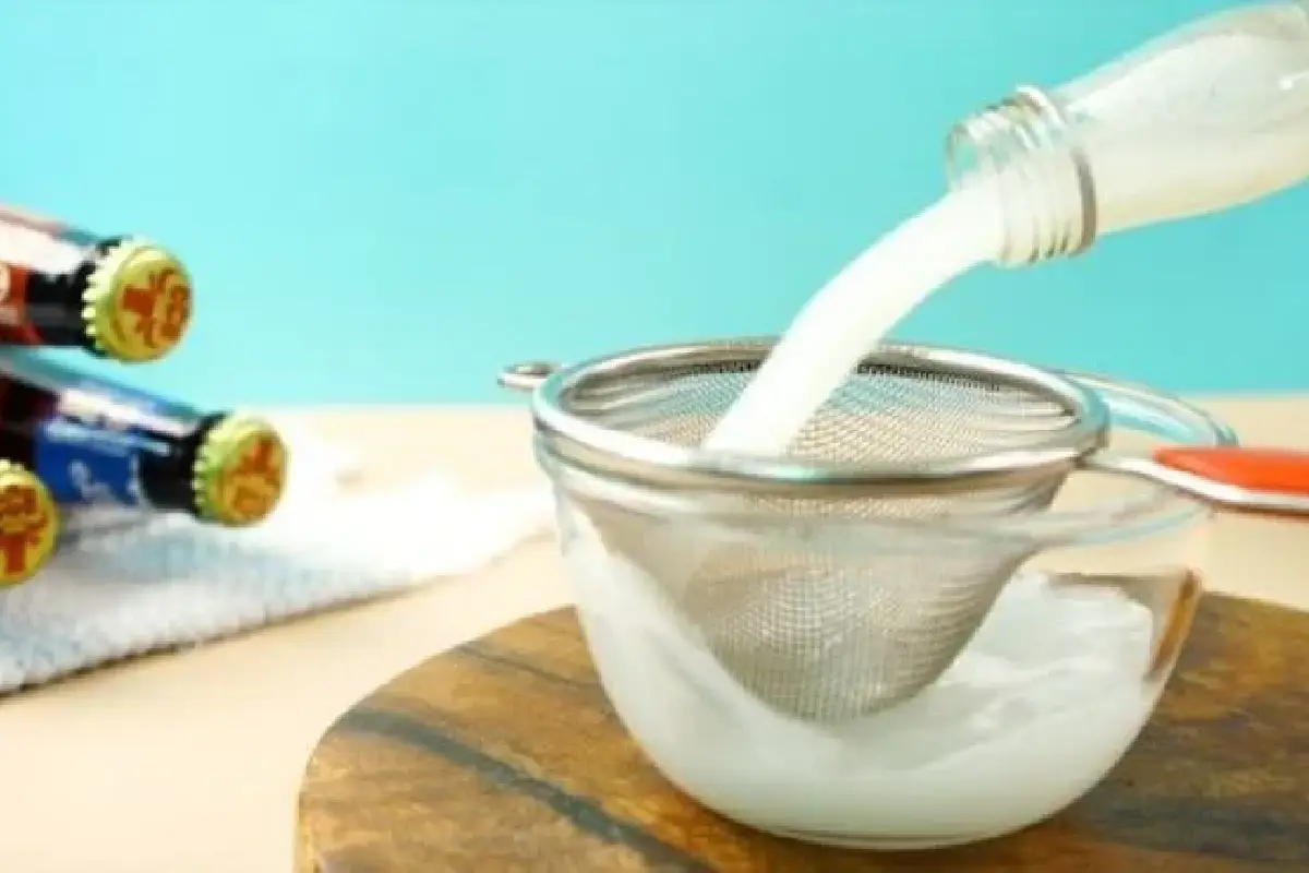 Helppo tapa pitää lasi- ja muovipullosi kiiltävän puhtaina ja bakteerivapaina