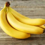 Kuinka säilyttää banaaneja, jotta ne eivät tummu