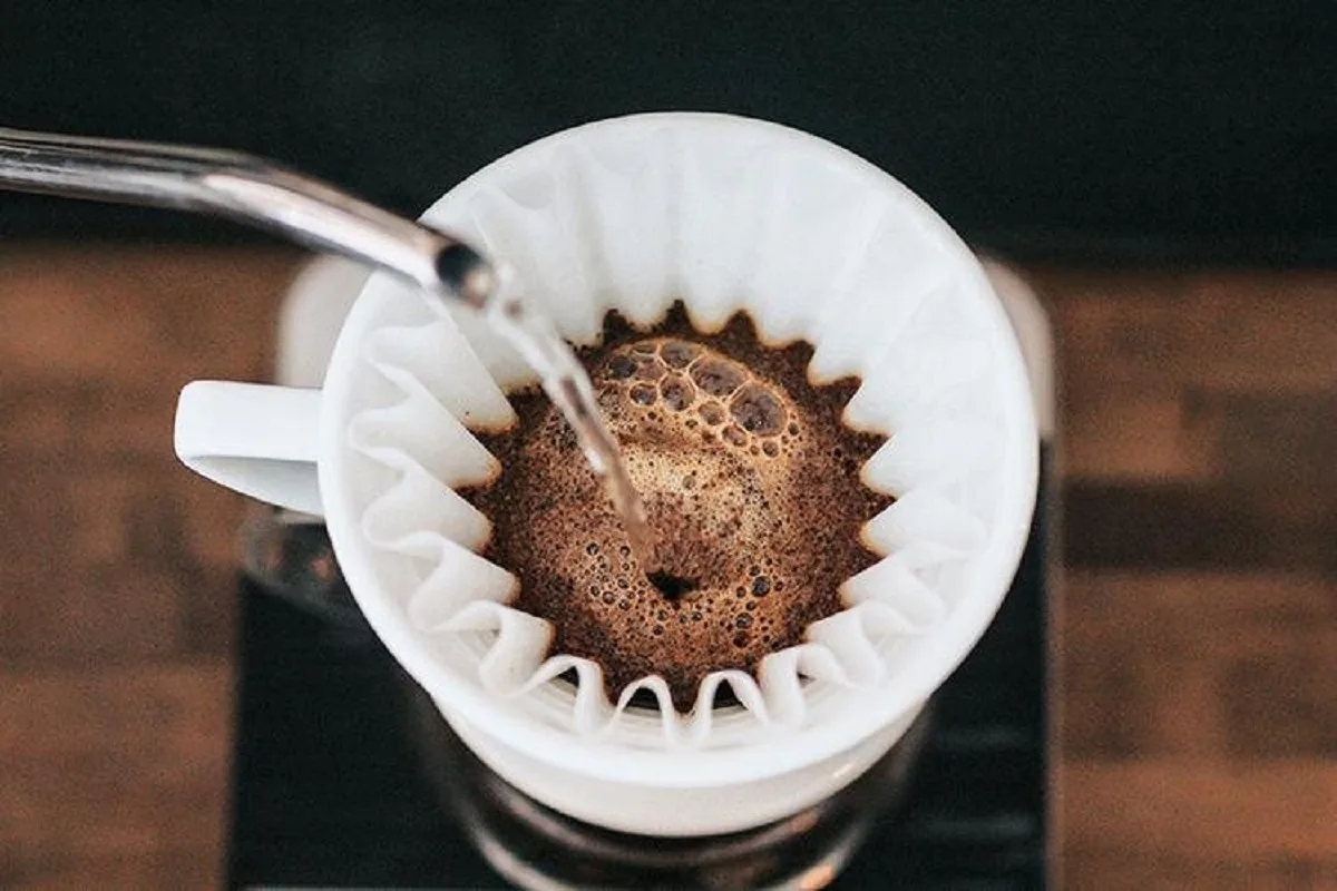 Kuinka välttää kitkerä ja pahanmakuinen suodatinkahvi: vinkit täydelliseen kahviin