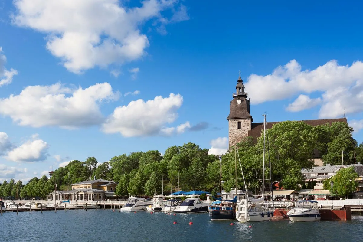 Löydä Suomen piilotetut helmet: Pieniä kaupunkeja rauhalliseen lomaan