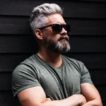 Täydellinen tyyli joka iässä: Neljä trendikästä hiustenleikkausta yli 50-vuotiaille miehille