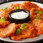 Käytä pehmeät tomaatit fiksusti: valmista herkullisia tomaattipannukakkuja hetkessä!