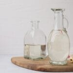 Hyödynnä alkoholietikka: 5 käytännöllistä ja tehokasta tapaa käyttää sitä kotona ja kauneudenhoidossa