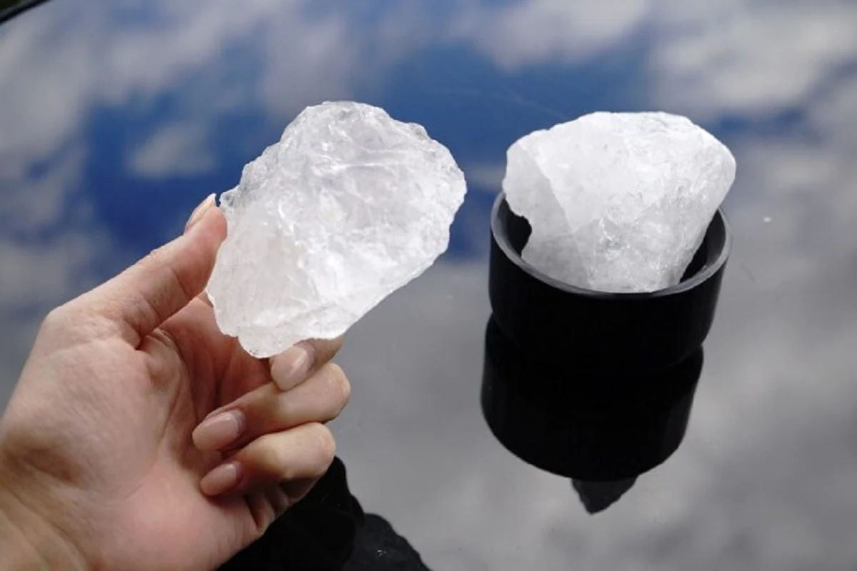 Alunakivi parranajon jälkeen: Miksi sitä suositellaan ja mihin se auttaa?