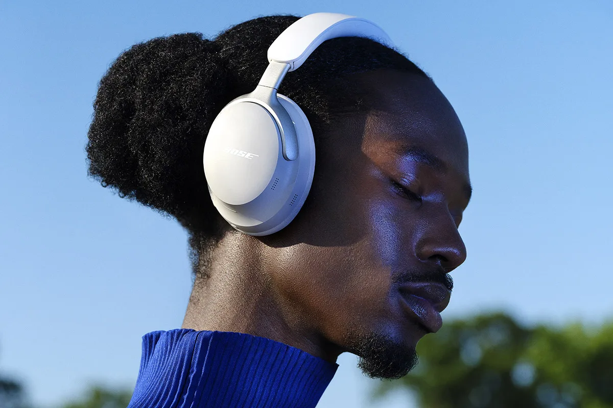 Bose QuietComfort Ultra 2 – mullista kuuntelukokemuksesi huippuluokan äänellä!