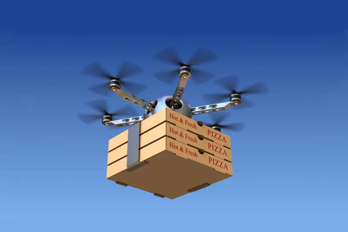 Suomalaiset droonit ruoan toimitukseen: Kuinka Helsinki muuttaa pikaruokaa vuonna 2025