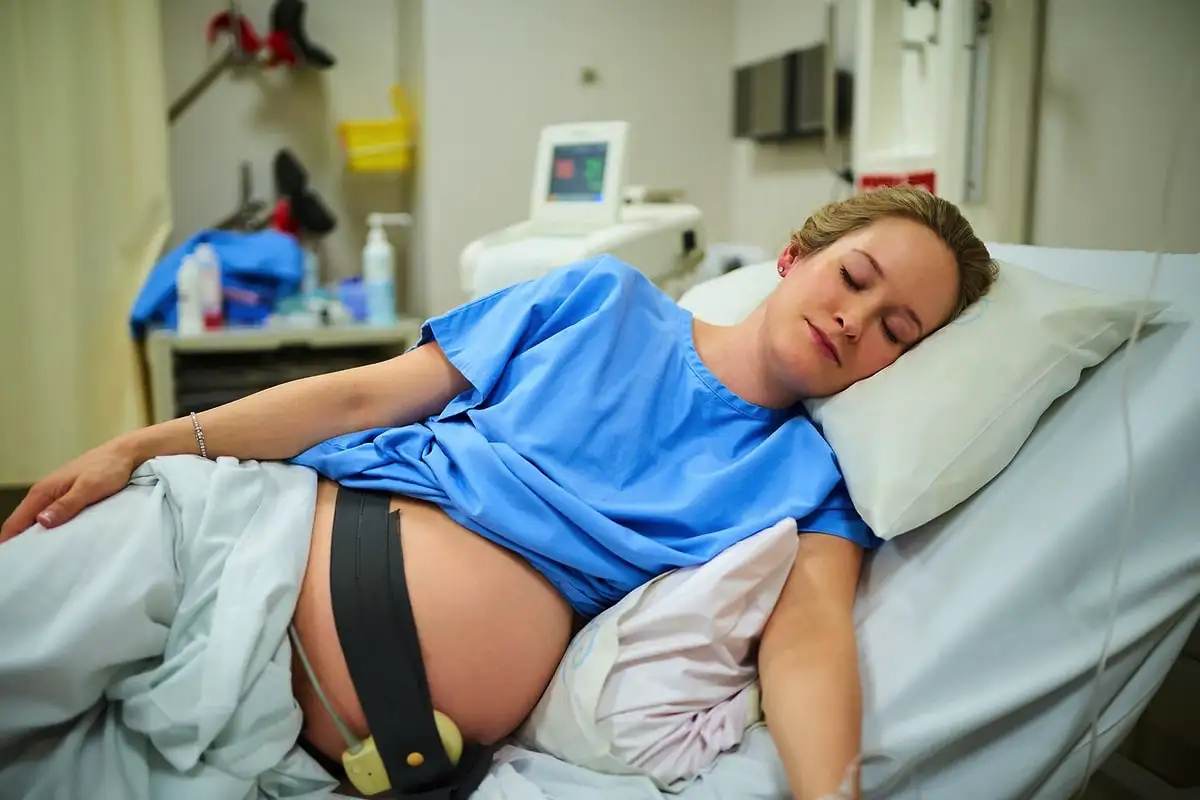 Hypnobirthing-tekniikat: Löydä sisäinen rauha ja nauti iloisesta synnytyksestä