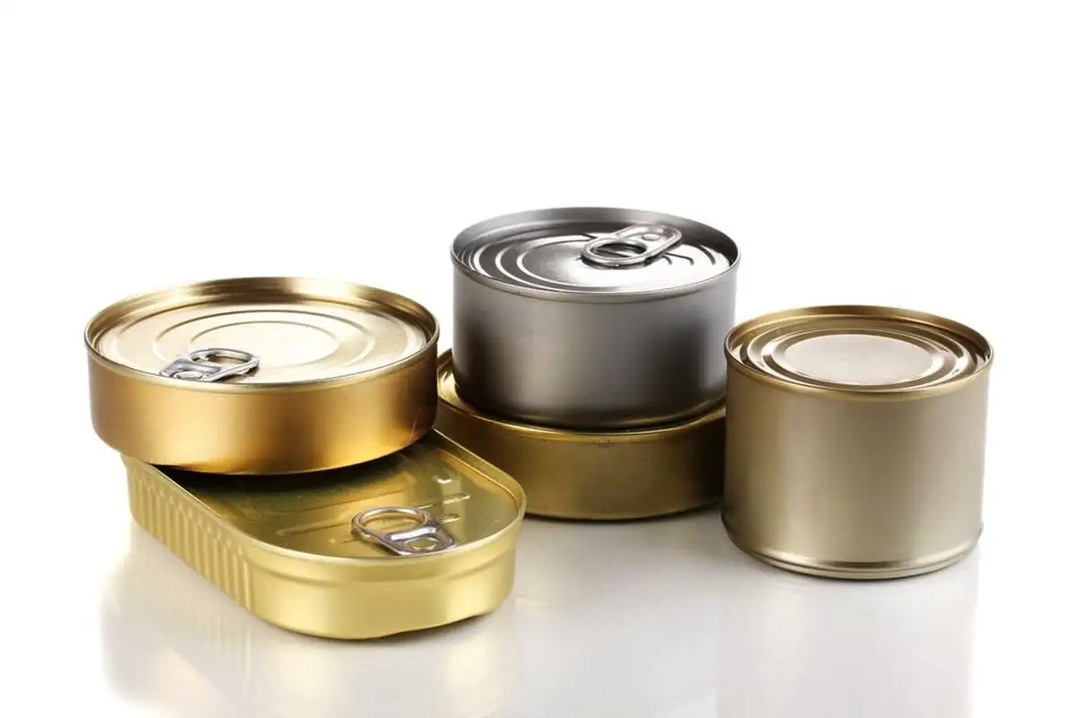 Älä heitä persikkapurkkeja pois: Tee niistä hyttysiä karkottava koriste!