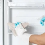 Kuinka usein jääkaappi pitää pestä: Hygienia-asiantuntijan yllättävä vastaus!