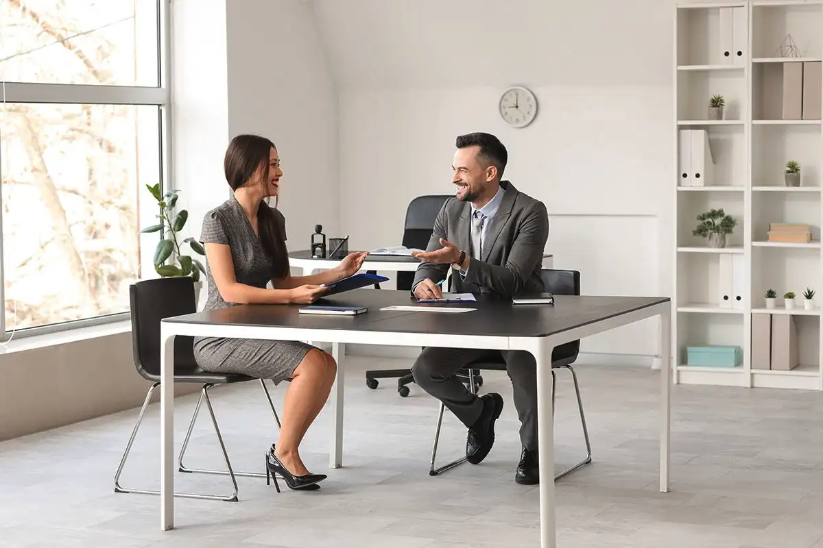 "Kahvikuppitesti": näin läpäiset työhaastattelun ovelan tarkistuksen!