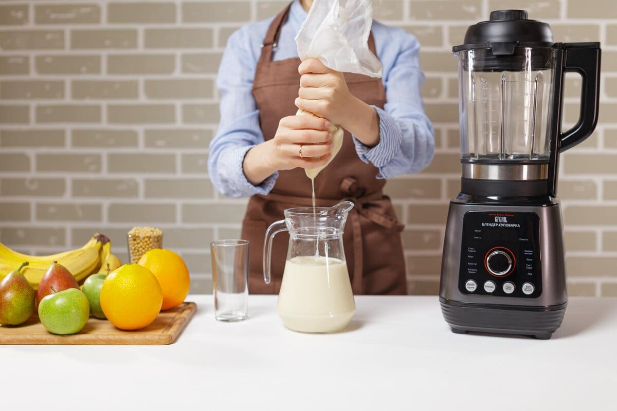 Kuinka helpottaa arkea ja säästää energiaa? 5 fiksua kodin laitetta