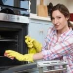 Unohda kaupalliset puhdistusaineet: tee tämä edullinen ja tehokas kotitekoinen puhdistusaine vain neljällä aineella!