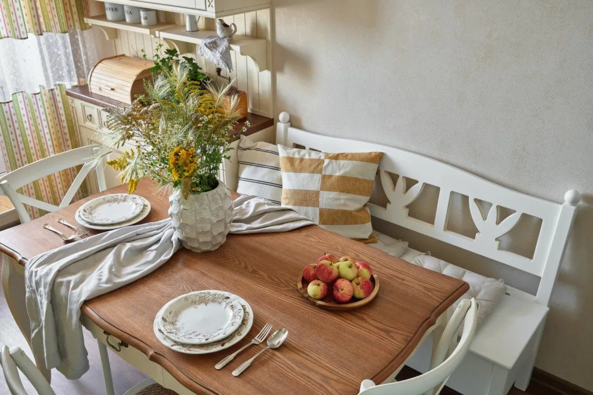 Palauta isoäidin viehätysvoima: kuinka luoda vintage-keittiö retrotyylillä