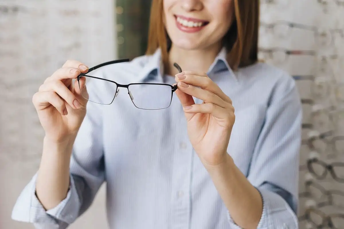 Miksi suomalaiset eivät käytä silmälaseja? Luonnollisen silmienhoidon salaisuudet