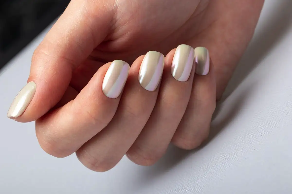 Sano hyvästit pitkille kynsille: nämä lyhyiden kynsien trendit tekevät manikyyristäsi täydellisen!